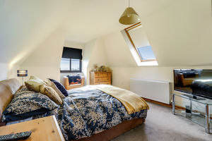 Bedroom- click for photo gallery